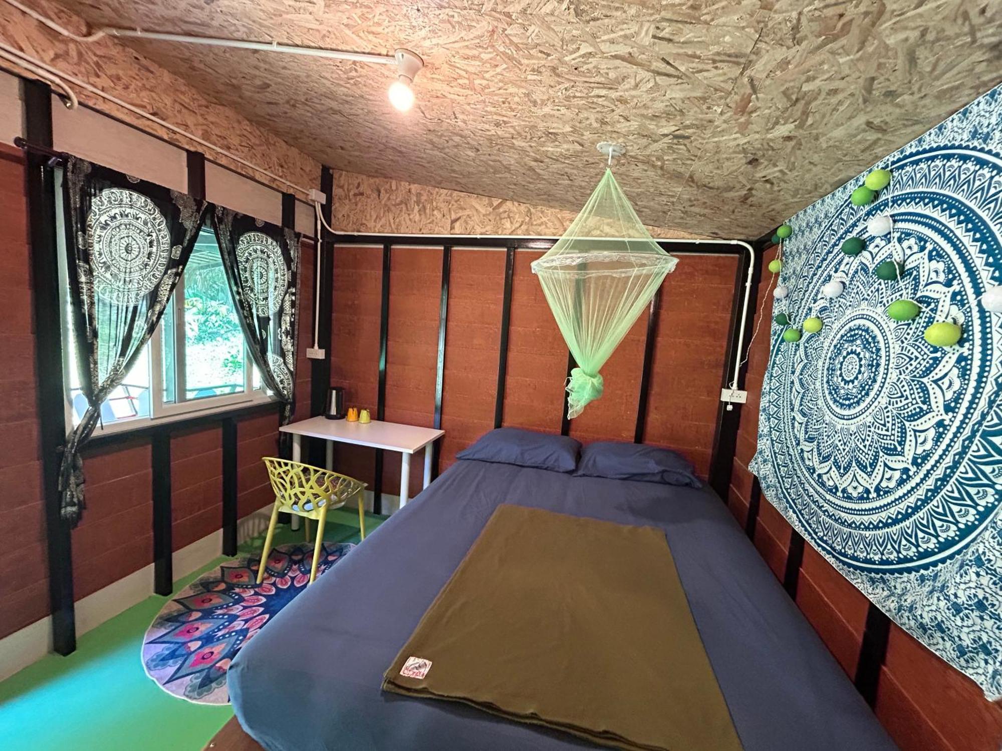 Hippy Hut