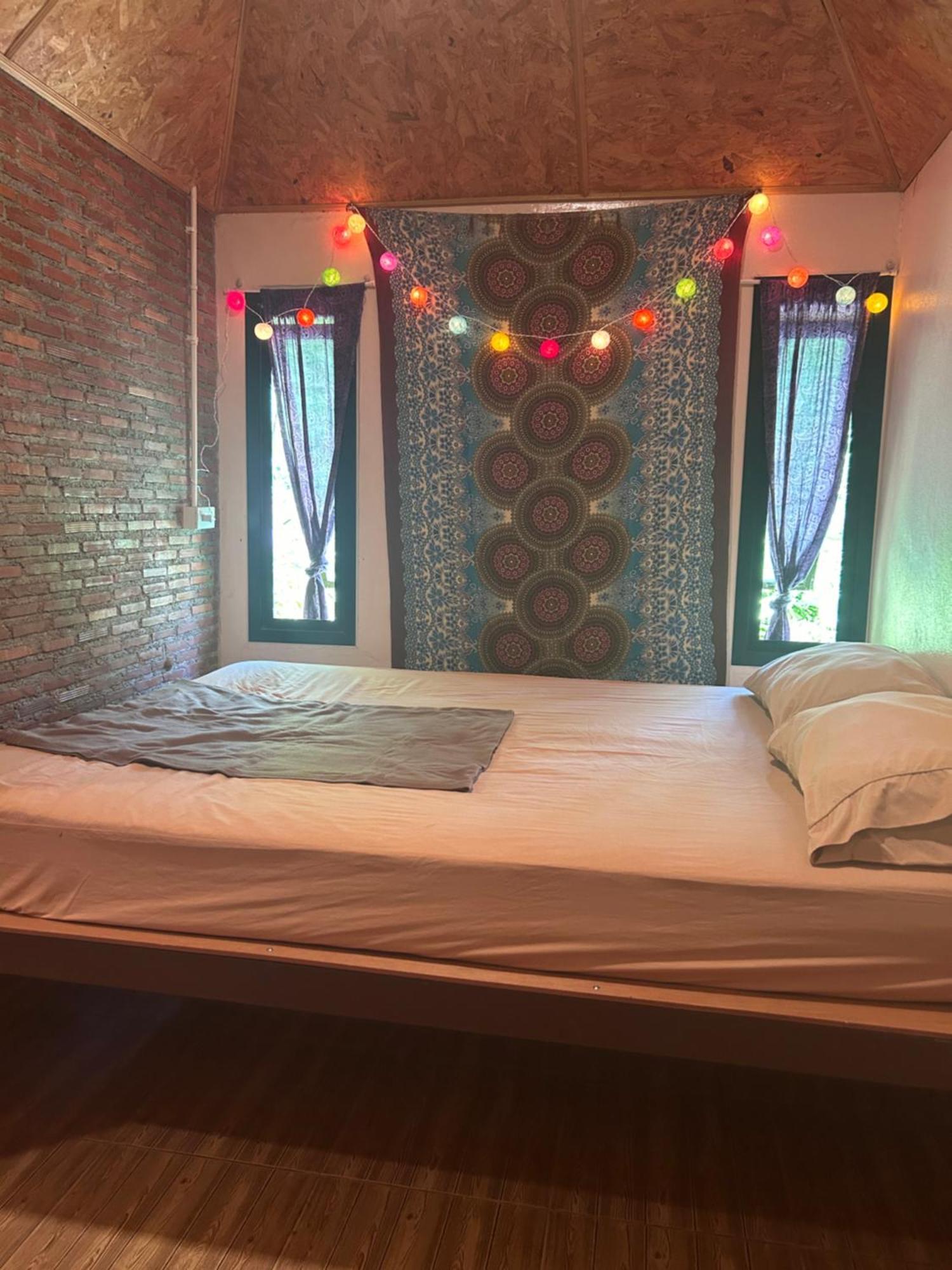 Hippy Hut Koh Chang